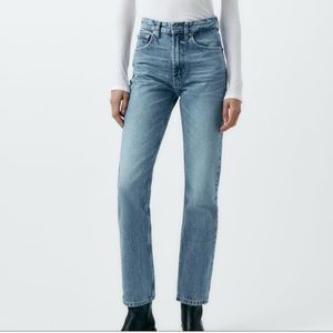 BRAND NEW ZARA JEANS WITH TAGS